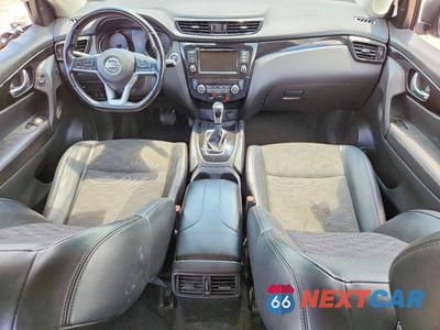 Zdjęcie 8 z 13 samochodu: 2022 NISSAN ROGUE SPORT SV VIN:JN1BJ1BW9NW491351 - miniatura