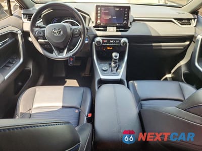 Zdjęcie 8 z 12 samochodu: 2019 TOYOTA RAV4 XSE VIN:JTMEWRFV0KJ019785 - miniatura