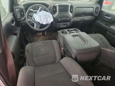 Zdjęcie 8 z 13 samochodu: 2022 CHEVROLET SILVERADO K2500 CUSTOM VIN:1GC4YMEYXNF334153 - miniatura