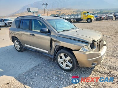 Czwarte zdjęcie samochodu z boku: 2007 JEEP COMPASS LIMITED VIN:1J8FF57W37D209194 - miniatura