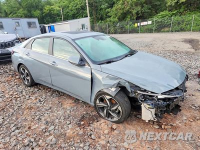 Czwarte zdjęcie samochodu z boku: 2022 HYUNDAI ELANTRA LIMITED VIN:KMHLN4AJ5NU022164 - miniatura