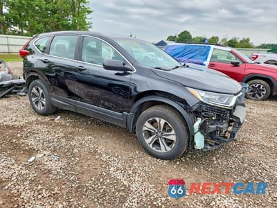 Czwarte zdjęcie samochodu z boku: 2018 HONDA CR-V LX VIN:2HKRW6H32JH218582 - miniatura