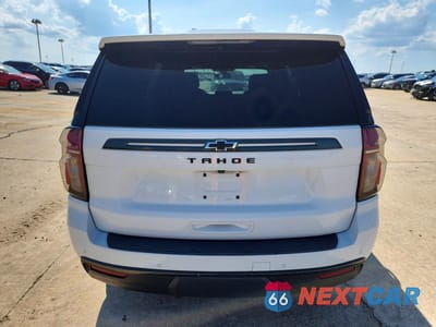 Zdjęcie 6 z 13 samochodu: 2021 CHEVROLET TAHOE K1500 Z71 VIN:1GNSKPKD6MR335655 - miniatura
