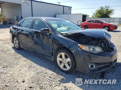 Czwarte zdjęcie samochodu z boku: 2014 TOYOTA CAMRY SE VIN:4T1BF1FK4EU817408 - miniatura
