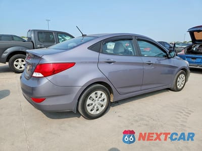 Trzecie zdjęcie samochodu z tyłu: 2016 HYUNDAI ACCENT SE VIN:KMHCT4AE5GU086040 - miniatura