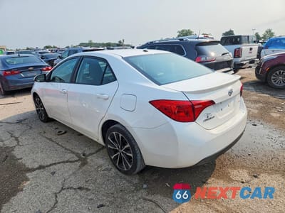 Drugie zdjęcie samochodu z przodu: 2018 TOYOTA COROLLA SE VIN:5YFBURHE8JP770018 - miniatura