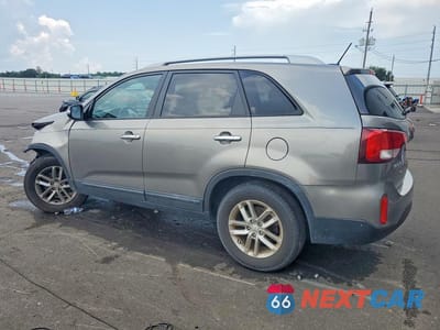 Drugie zdjęcie samochodu z przodu: 2014 KIA SORENTO LX VIN:5XYKT4A73EG477350 - miniatura