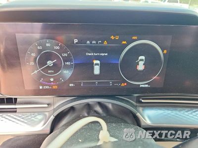 Zdjęcie 9 z 14 samochodu: 2023 KIA CARNIVAL SX PRESTIGE VIN:KNDNE5H30P6216408 - miniatura