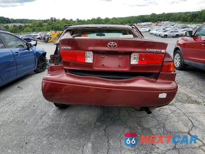 Zdjęcie 6 z 12 samochodu: 2001 TOYOTA CAMRY LE VIN:4T1BG22K61U101855 - miniatura