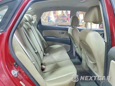 Zdjęcie 10 z 13 samochodu: 2010 HYUNDAI ELANTRA GLS VIN:KMHDU4AD0AU942053 - miniatura