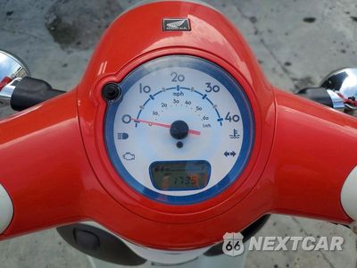 Zdjęcie 7 z 8 samochodu: 2025 HONDA NCW50 VIN:JH2AF7712SK801229 - miniatura