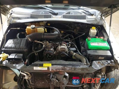 Zdjęcie 12 z 14 samochodu: 2004 JEEP LIBERTY LIMITED VIN:1J8GL58K44W320510 - miniatura