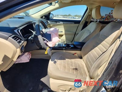 Zdjęcie 7 z 12 samochodu: 2016 FORD FUSION SE VIN:3FA6P0H70GR247560 - miniatura