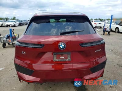 Zdjęcie 6 z 13 samochodu: 2023 BMW IX XDRIVE50 VIN:WB523CF09PCL54175 - miniatura