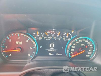 Zdjęcie 9 z 13 samochodu: 2017 GMC YUKON SLT VIN:1GKS1BKC5HR405095 - miniatura
