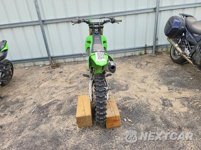 Czwarte zdjęcie samochodu z boku: 2021 KAWASAKI KX252 C VIN:JKBKXTCC4MA006420 - miniatura