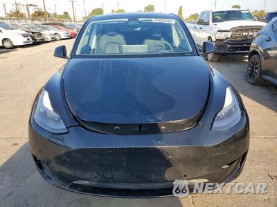 Piąte zdjęcie samochodu w środku: 2024 TESLA MODEL Y VIN:7SAYGDED2RF020317 - miniatura