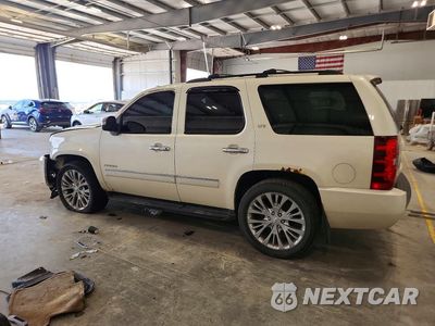 Drugie zdjęcie samochodu z przodu: 2010 CHEVROLET TAHOE K1500 LTZ VIN:1GNUKCE04AR110883 - miniatura