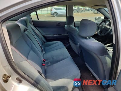 Zdjęcie 10 z 12 samochodu: 2005 MITSUBISHI GALANT ES MEDIUM VIN:4A3AB36F65E052882 - miniatura