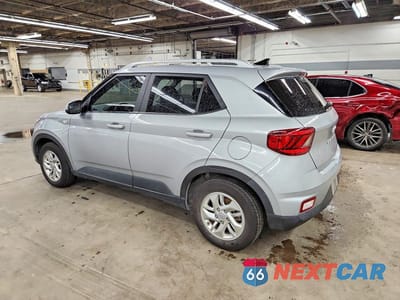 Drugie zdjęcie samochodu z przodu: 2020 HYUNDAI VENUE SEL VIN:KMHRC8A31LU029960 - miniatura
