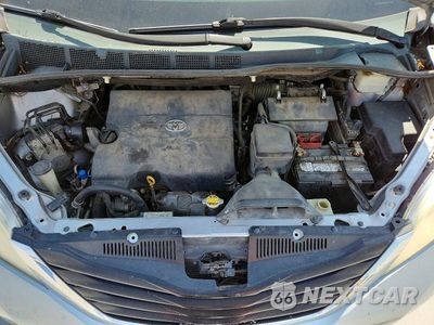 Zdjęcie 12 z 13 samochodu: 2011 TOYOTA SIENNA LE VIN:5TDKK3DC8BS165805 - miniatura