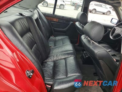 Zdjęcie 10 z 12 samochodu: 1995 BMW 540 I VIN:WBAHE5323SGA65157 - miniatura