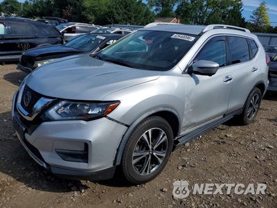 2020 NISSAN ROGUE SV 5N1AT2MVXLC730882 - główne zdjęcie licytacji z USA - miniatura