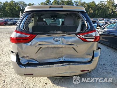 Zdjęcie 6 z 13 samochodu: 2015 TOYOTA SIENNA XLE 8-PASSENGER VIN:5TDYK3DC7FS536114 - miniatura