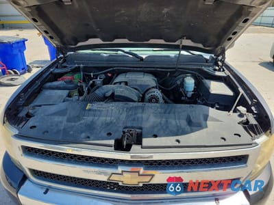Zdjęcie 11 z 12 samochodu: 2010 CHEVROLET SILVERADO K1500 LS VIN:1GCSKREA2AZ161097 - miniatura