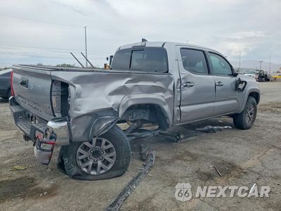 Trzecie zdjęcie samochodu z tyłu: 2019 TOYOTA TACOMA SR5 V6 VIN:5TFAZ5CN4KX079293 - miniatura