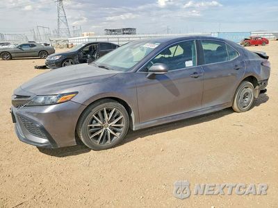 2022 TOYOTA CAMRY SE 4T1G11AK9NU674239 - główne zdjęcie licytacji z USA - miniatura