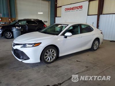 2019 TOYOTA CAMRY LE 4T1B11HK0KU790862 - główne zdjęcie licytacji z USA - miniatura