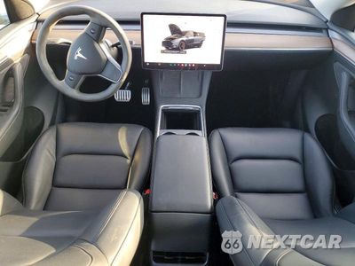 Zdjęcie 8 z 13 samochodu: 2024 TESLA MODEL Y VIN:7SAYGDEF6RF177530 - miniatura