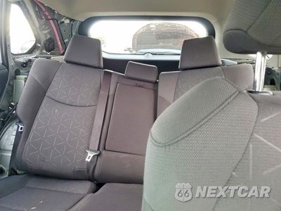 Zdjęcie 10 z 14 samochodu: 2023 TOYOTA RAV4 HYBRID XLE VIN:JTMRWRFV7PD195286 - miniatura