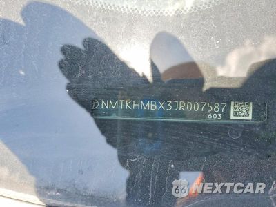Zdjęcie 12 z 12 samochodu: 2018 TOYOTA C-HR XLE VIN:NMTKHMBX3JR007587 - miniatura