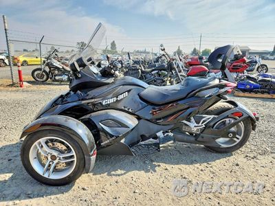 Trzecie zdjęcie samochodu z tyłu: 2012 CAN-AM SPYDER ROA VIN:2BXJALA1XCV000566 - miniatura