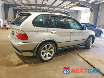 Trzecie zdjęcie samochodu z tyłu: 2006 BMW X5 4.8IS VIN:5UXFA93506LE83792 - miniatura