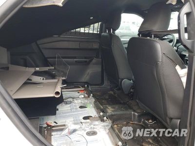 Zdjęcie 11 z 14 samochodu: 2022 FORD EXPLORER POLICE INTERCEPTOR VIN:1FM5K8AB4NGA02231 - miniatura