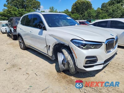 Czwarte zdjęcie samochodu z boku: 2023 BMW X5 XDRIVE40I VIN:5UXCR6C07P9R12131 - miniatura