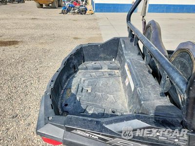 Zdjęcie 6 z 10 samochodu: 2016 POLARIS RZR UTILITY VEHICLE VIN:4XAVAE879GB672016 - miniatura