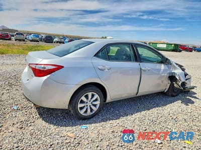 Trzecie zdjęcie samochodu z tyłu: 2016 TOYOTA COROLLA LE VIN:5YFBURHE5GP525959 - miniatura