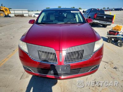 Piąte zdjęcie samochodu w środku: 2013 LINCOLN MKT VIN:2LMHJ5FK6DBL57225 - miniatura