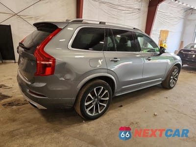 Trzecie zdjęcie samochodu z tyłu: 2019 VOLVO XC90 T6 MOMENTUM VIN:YV4A22PK4K1516096 - miniatura