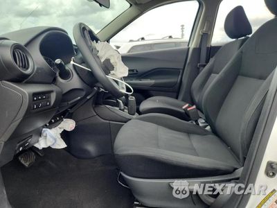 Zdjęcie 7 z 13 samochodu: 2023 NISSAN KICKS S VIN:3N1CP5BV7PL560113 - miniatura