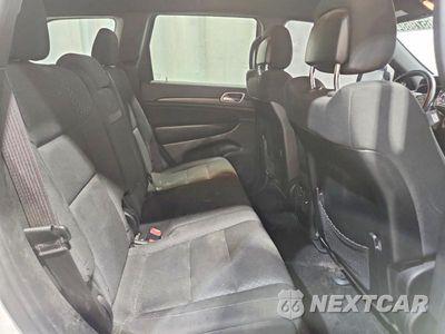 Zdjęcie 11 z 13 samochodu: 2018 JEEP GRAND CHEROKEE LAREDO VIN:1C4RJFAG4JC333899 - miniatura