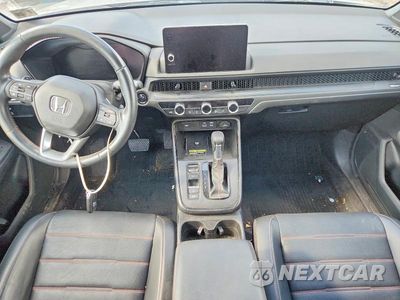 Zdjęcie 8 z 14 samochodu: 2025 HONDA CR-V SPORT-L VIN:5J6RS6H80SL003510 - miniatura