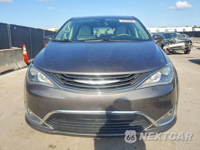 Piąte zdjęcie samochodu w środku: 2018 CHRYSLER PACIFICA HYBRID TOURING PLUS VIN:2C4RC1H77JR163631 - miniatura
