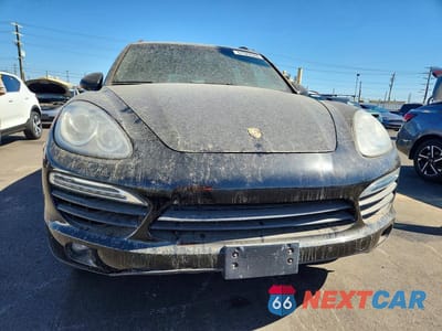 Piąte zdjęcie samochodu w środku: 2014 PORSCHE CAYENNE S HYBRID VIN:WP1AE2A24ELA50535 - miniatura
