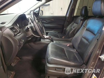Zdjęcie 7 z 13 samochodu: 2016 HONDA PILOT TOURING VIN:5FNYF6H95GB103725 - miniatura