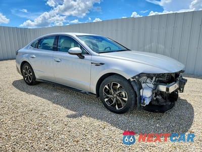 Czwarte zdjęcie samochodu z boku: 2025 HYUNDAI SONATA SEL VIN:KMHL64JA1SA496185 - miniatura